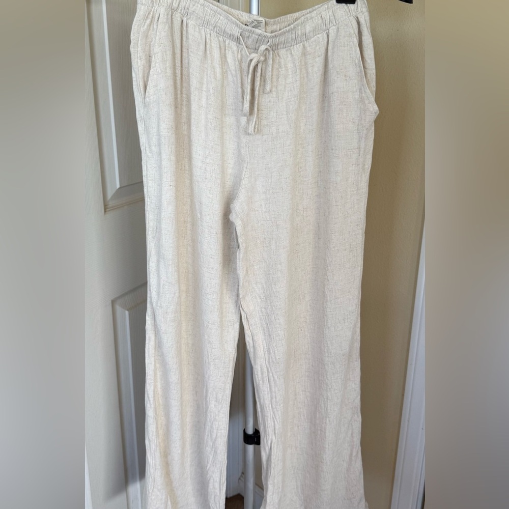 Women’s Linen Cream Pants